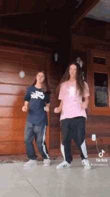 novinhas rebolando|Rebolando Danca GIFs .
